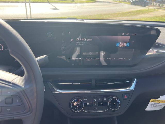 New 2026 Buick Envista Preferred FWD image 18