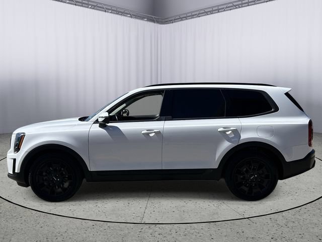 Used 2022 Kia Telluride EX w/ EX Premium Package AWD/4WD image 3