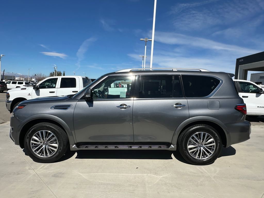 Used 2024 Nissan Armada SL w/ Captain's Chairs Package image 3