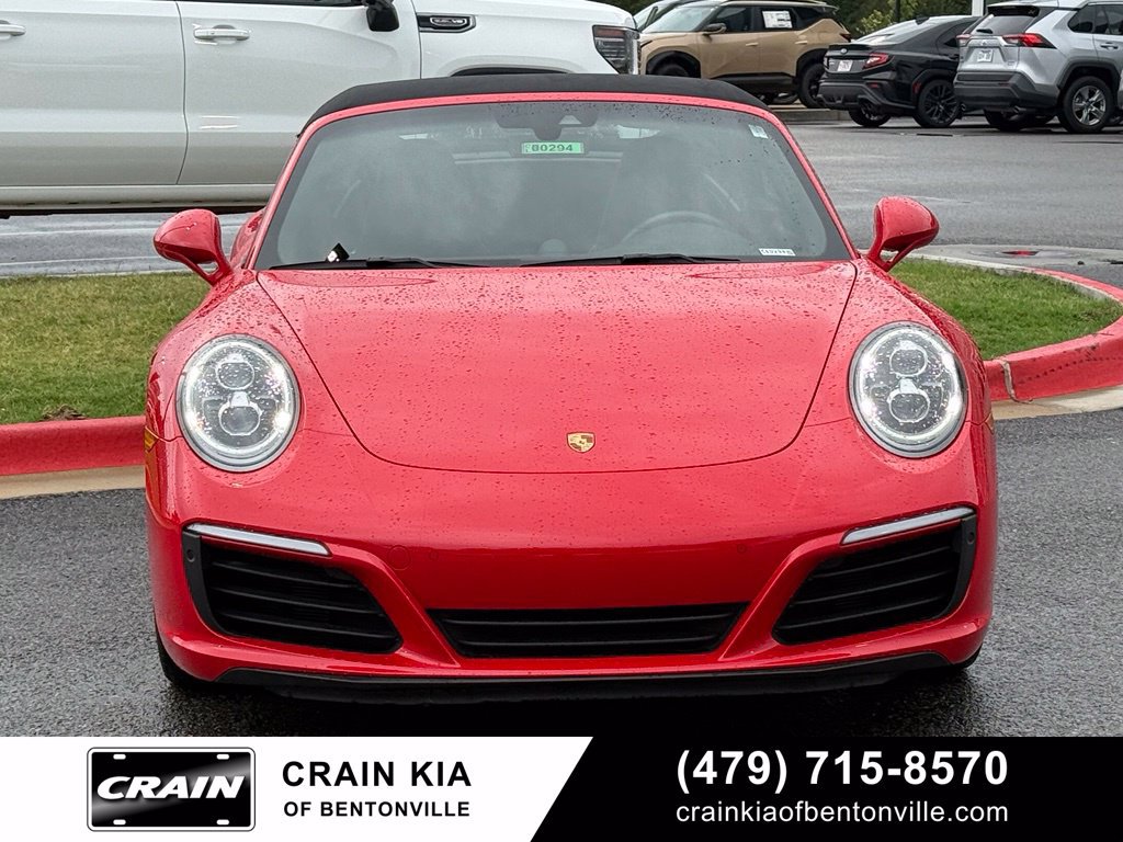 Used 2018 Porsche 911 Carrera RWD image 2