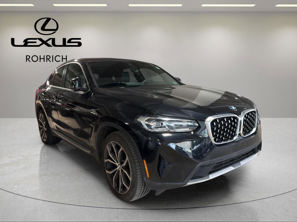 Used 2022 BMW X4 xDrive30i w/ Convenience Package image 4