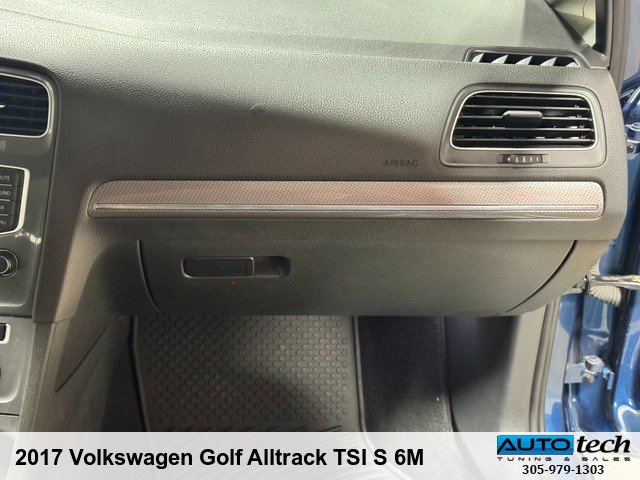 Used 2017 Volkswagen Golf Alltrack SE image 41