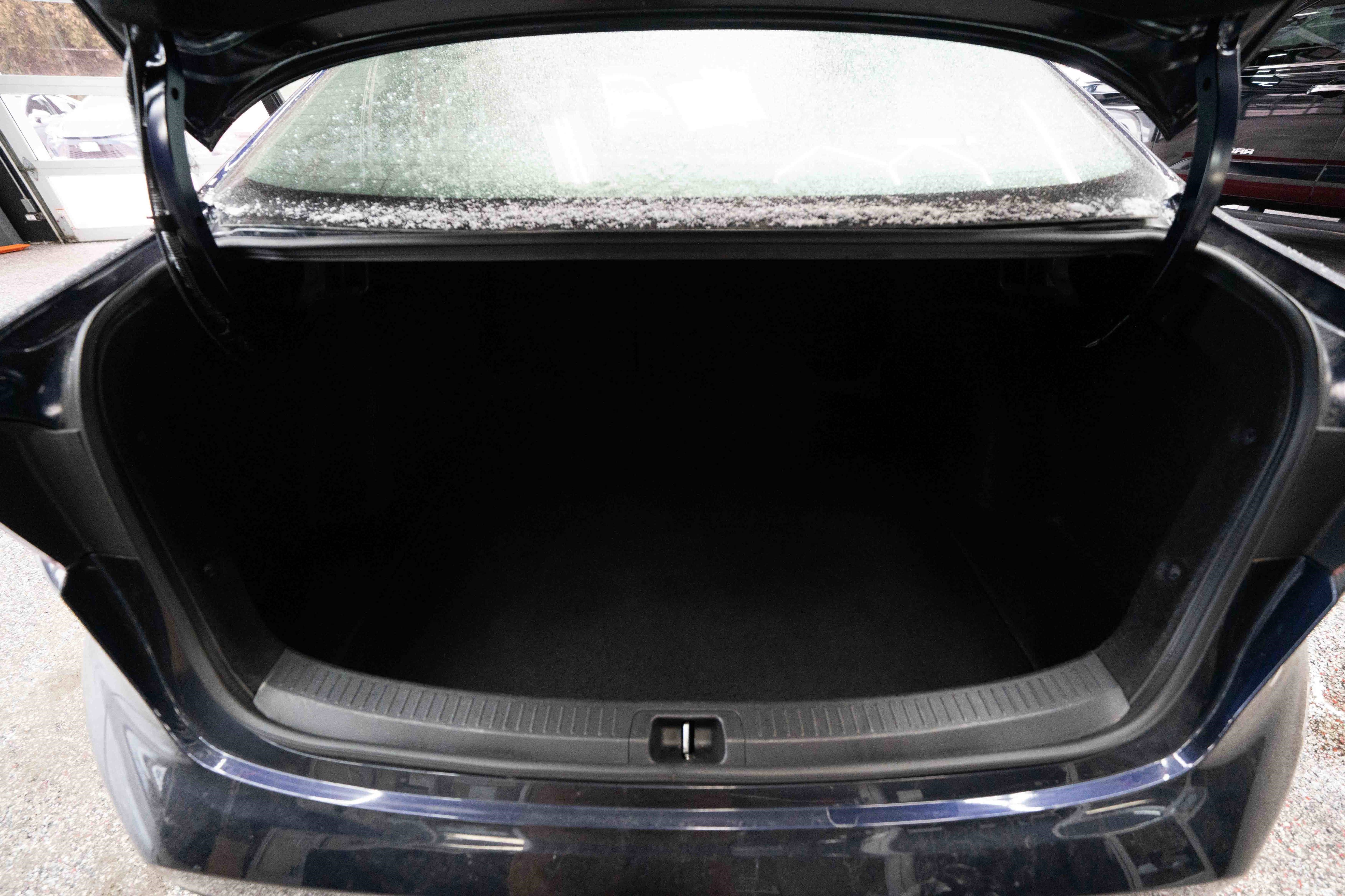 Used 2023 Toyota Corolla LE image 27