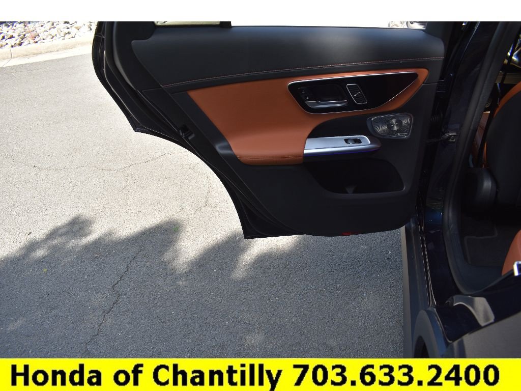 Used 2023 Mercedes-Benz GLC 300 4MATIC image 26