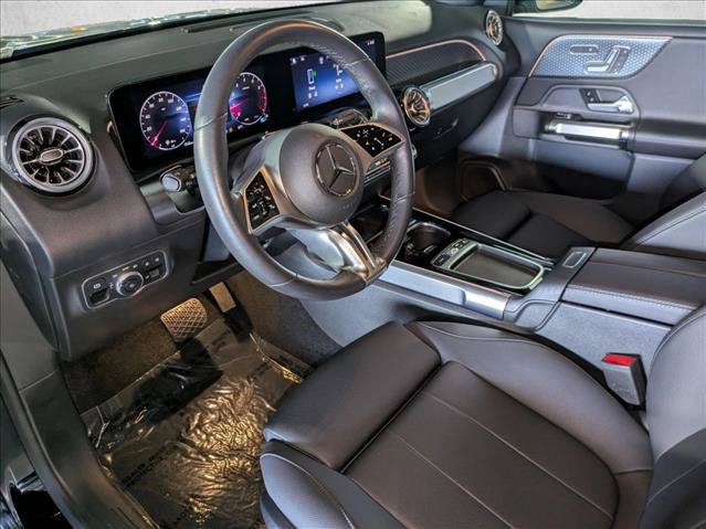 Used 2025 Mercedes-Benz GLB 250 image 13