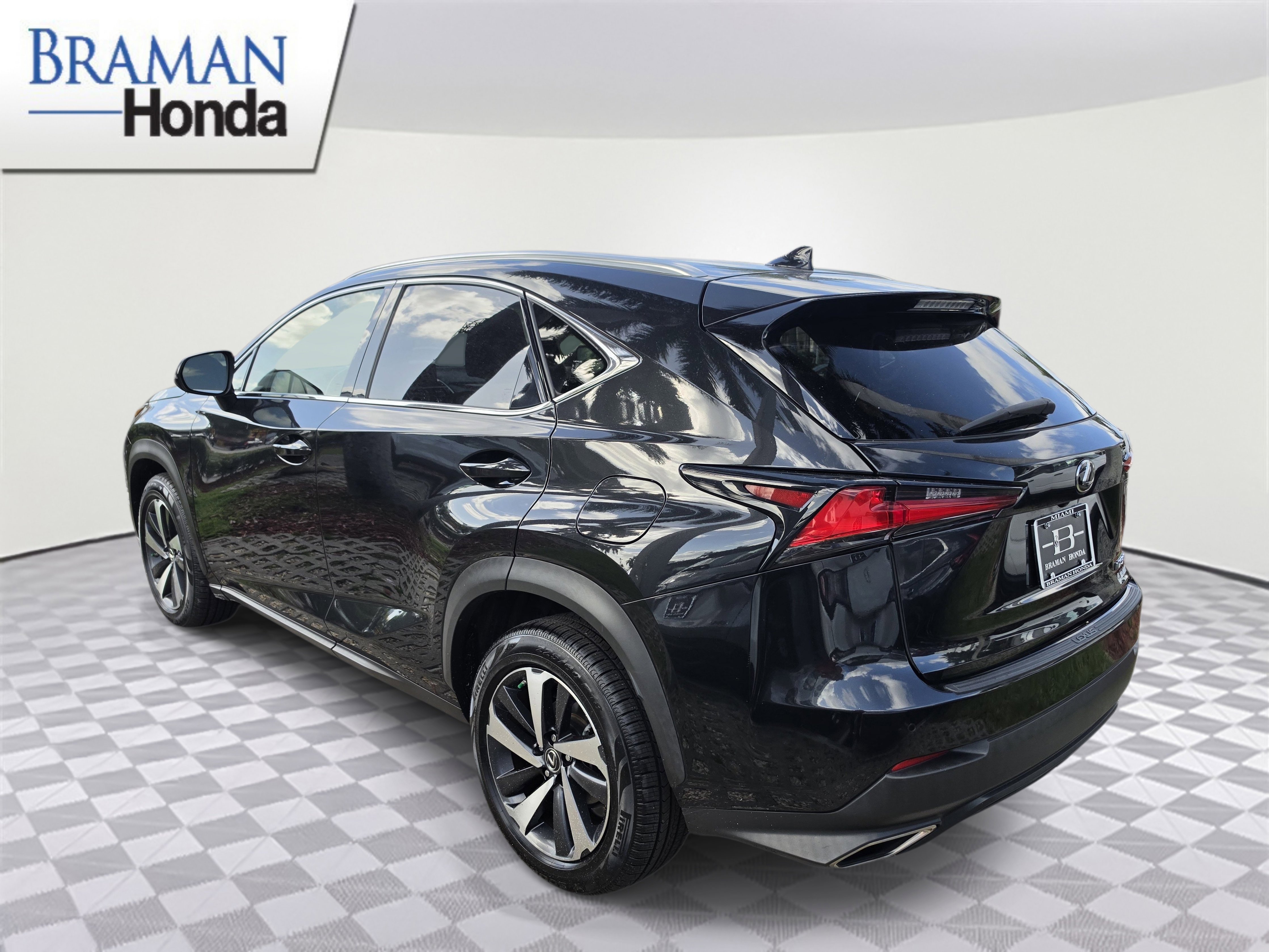 Used 2021 Lexus NX 300 FWD w/ Premium Package image 3