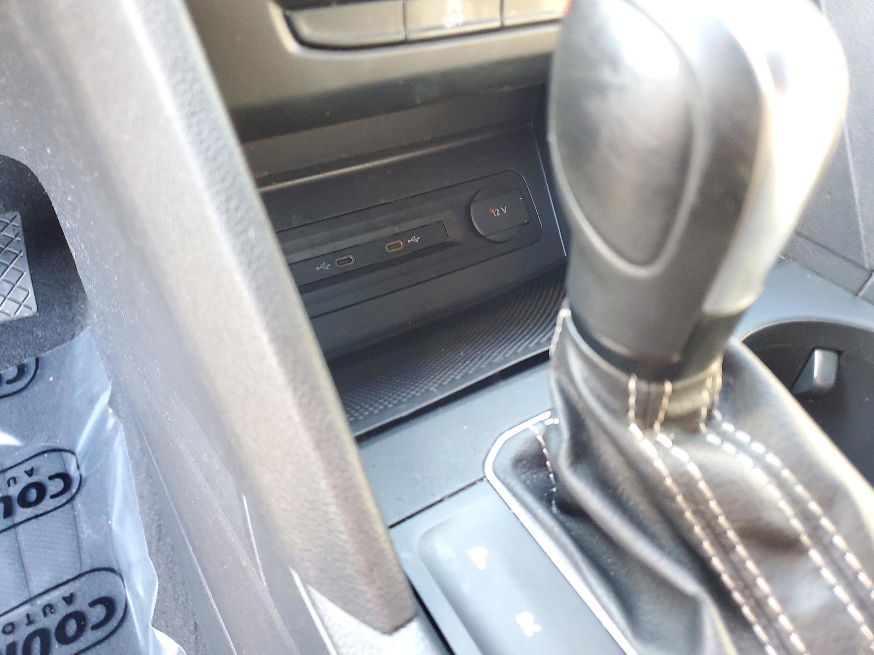 Used 2019 Volkswagen Atlas SEL image 24