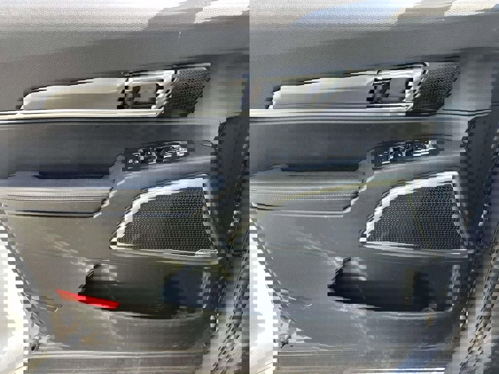 Certified 2022 Kia Telluride S image 19