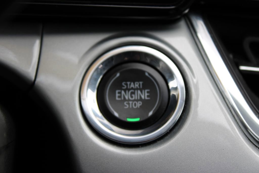 Used 2025 Chevrolet Trax LT image 36