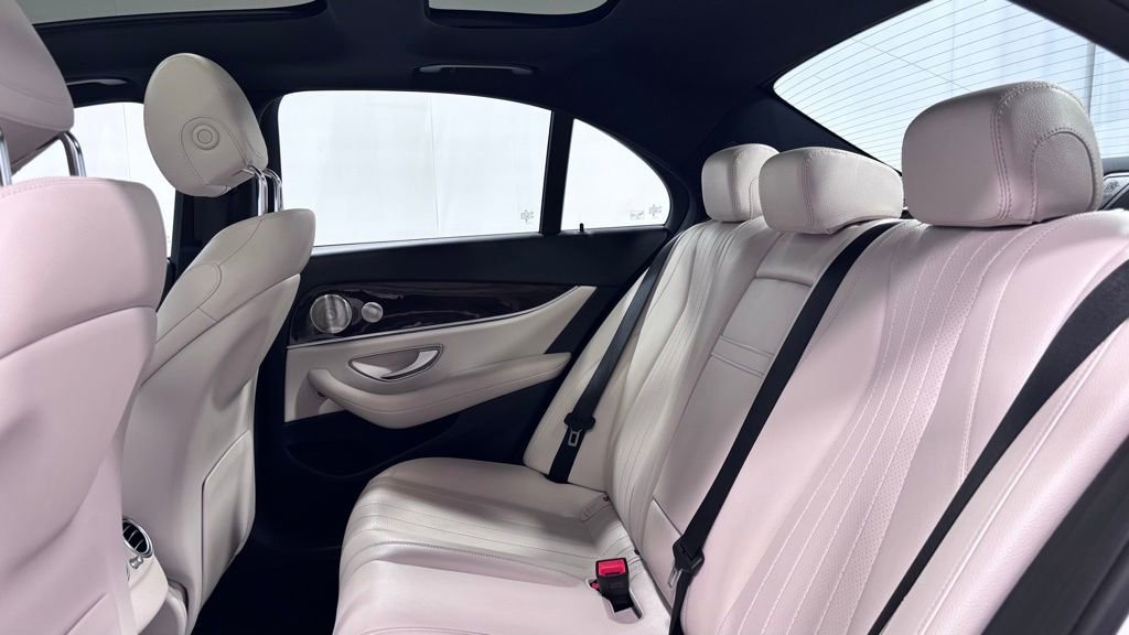 Certified 2023 Mercedes-Benz E 350 4MATIC Sedan image 21