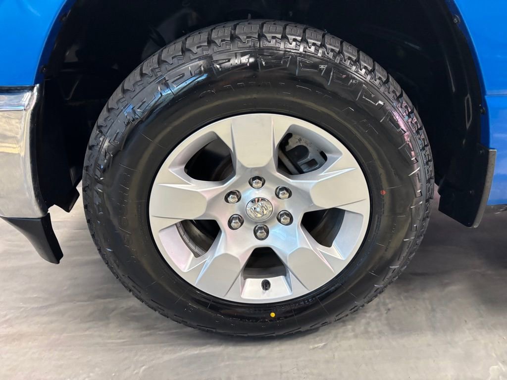 Used 2020 RAM 1500 Big Horn AWD/4WD image 18