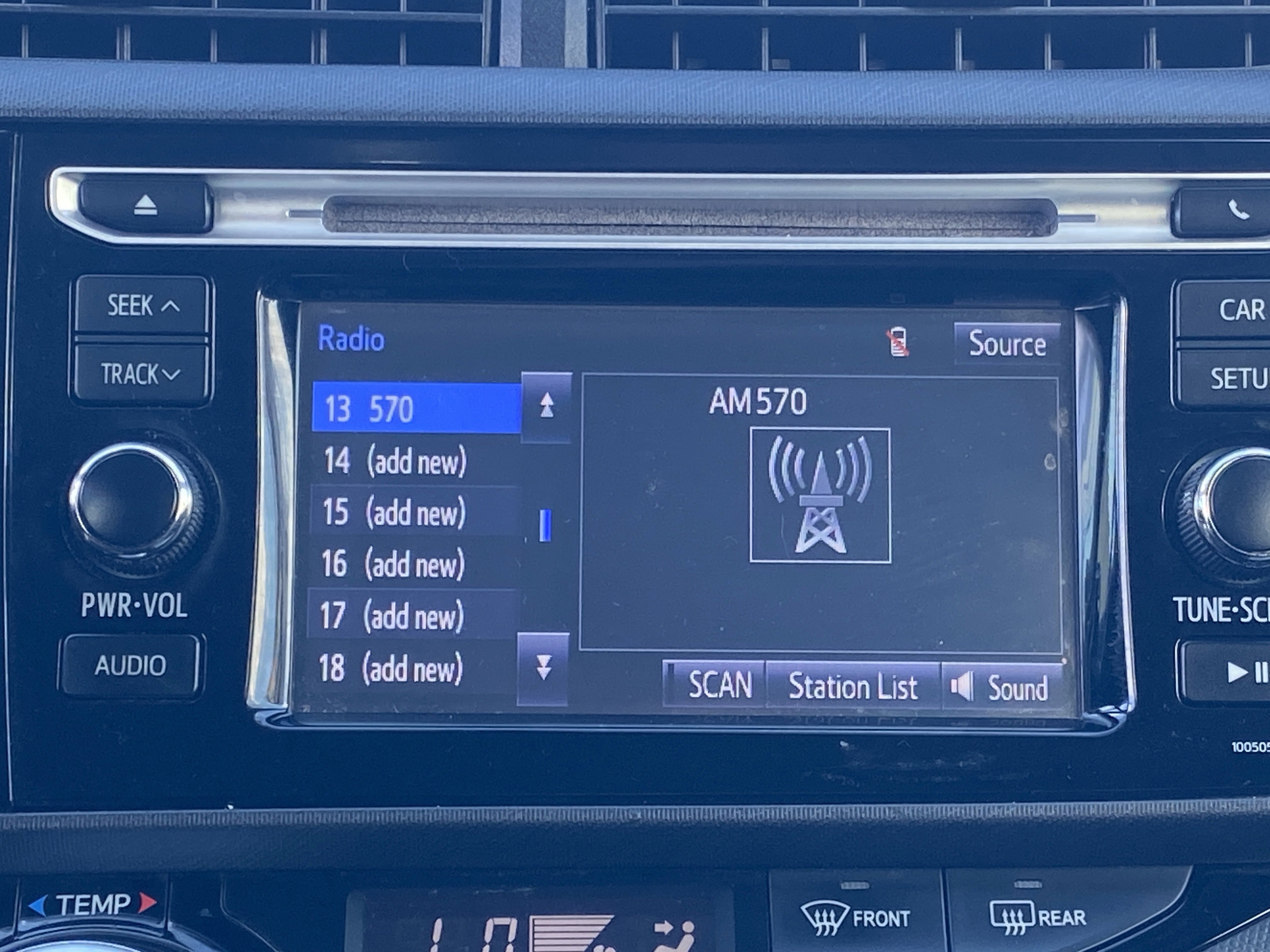 Used 2015 Toyota Prius C Four image 19