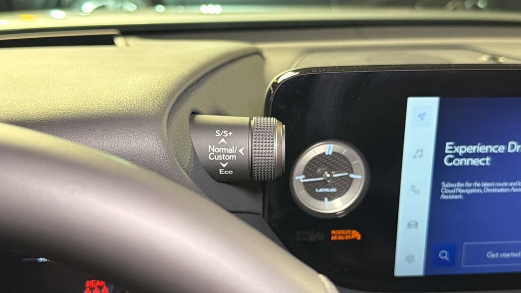 Certified 2023 Lexus ES 300h F Sport w/ Accessory Package (Z2) FWD image 25
