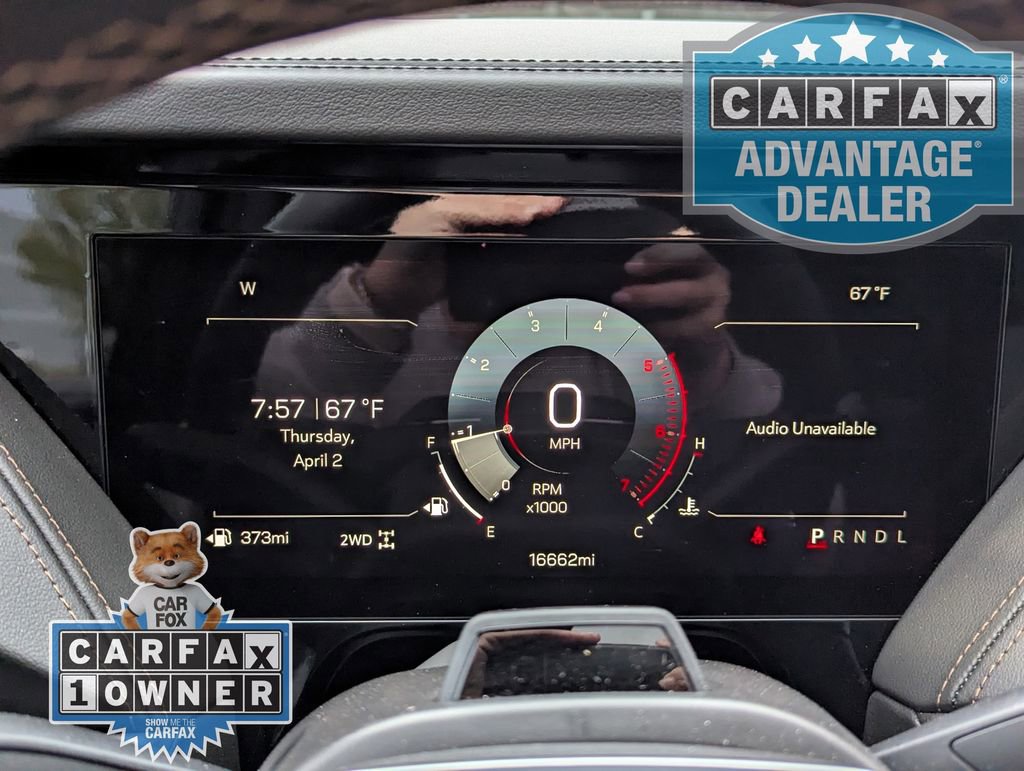Used 2025 GMC Yukon AT4 w/ AT4 Premium Plus Package AWD/4WD image 12