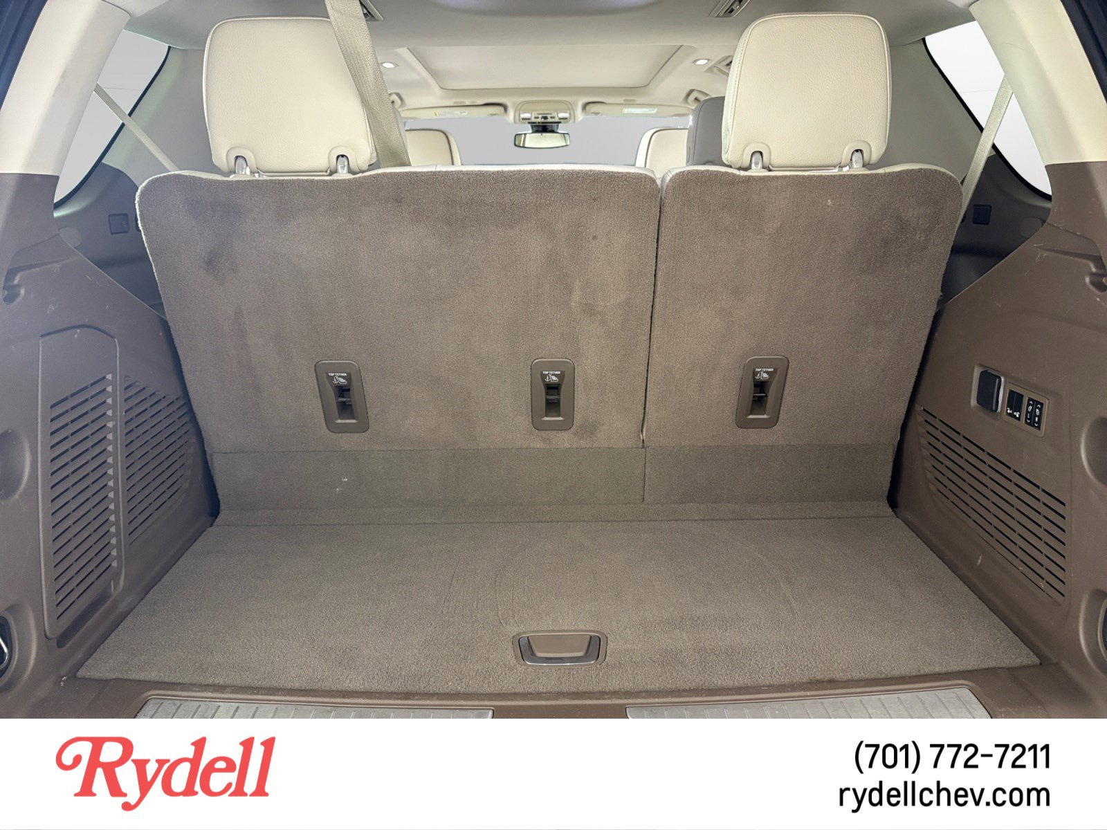 Used 2021 GMC Yukon Denali w/ Max Trailering Package AWD/4WD image 19