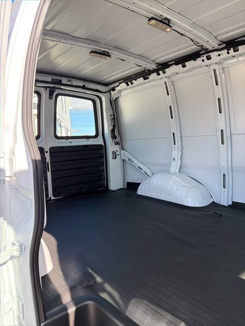 New 2025 Chevrolet Express 2500 w/ Driver Convenience Package RWD image 7
