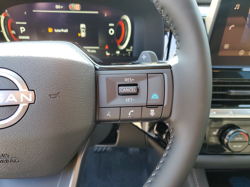 New 2026 Nissan Pathfinder SL FWD image 27
