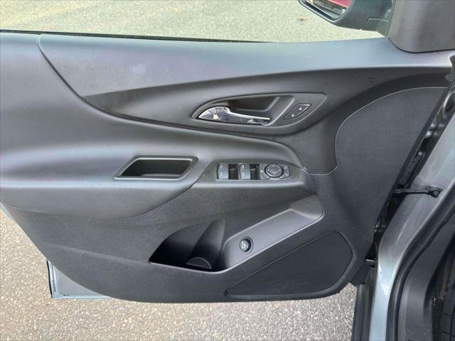 Used 2023 Chevrolet Equinox LT image 15