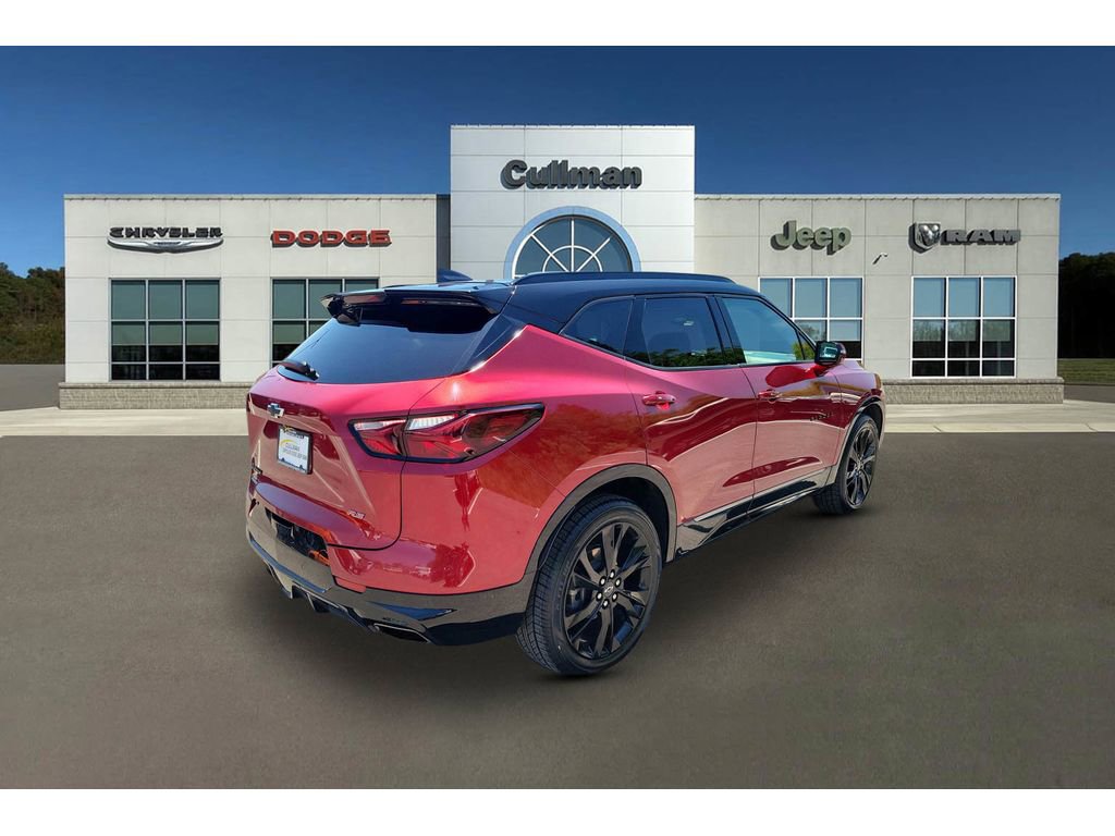Used 2022 Chevrolet Blazer RS w/ Enhanced Convenience Package FWD image 3