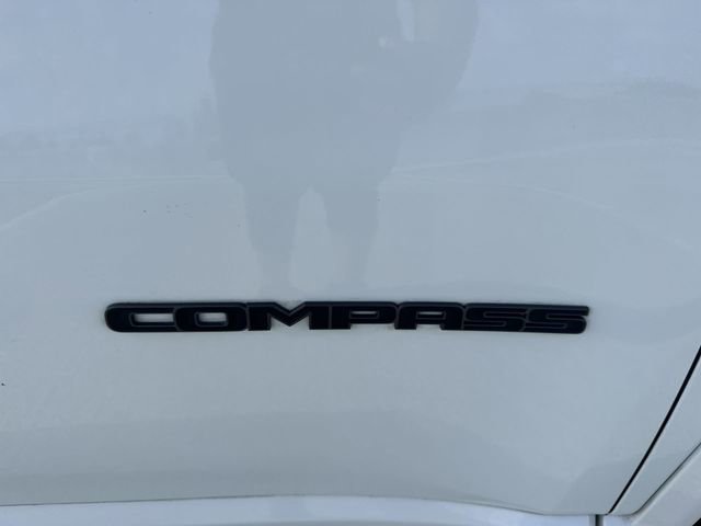 Used 2025 Jeep Compass Limited w/ High Altitude Package AWD/4WD image 12