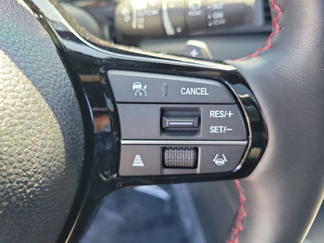 Certified 2025 Honda Pilot Black Edition image 26