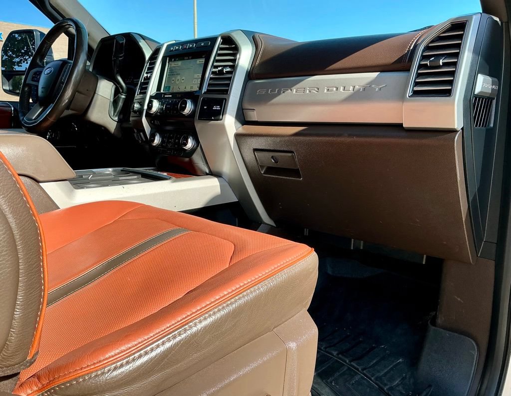 Used 2018 Ford F350 King Ranch w/ King Ranch Ultimate Package AWD/4WD image 24