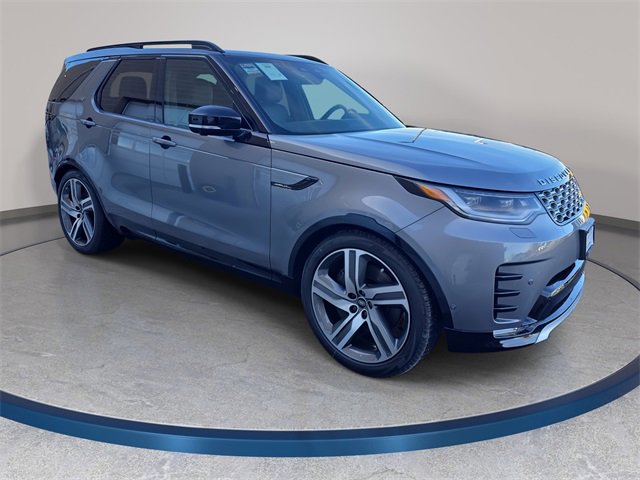 New 2026 Land Rover Discovery Limited Edition image 3