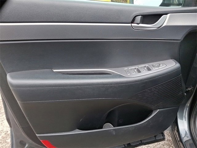 Used 2020 Hyundai Palisade SE image 12