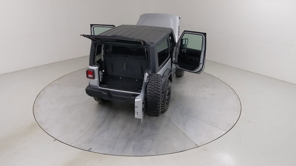 Used 2023 Jeep Wrangler Willys image 45