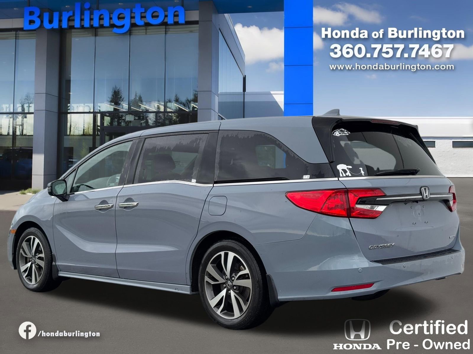 Used 2023 Honda Odyssey Touring image 4