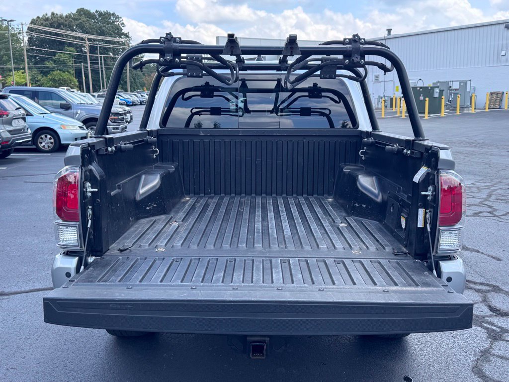 Used 2023 Toyota Tacoma TRD Off-Road w/ Technology Package AWD/4WD image 36