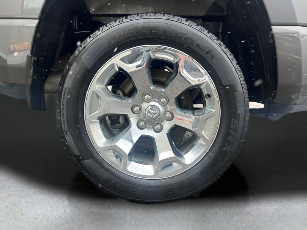 Used 2021 RAM 1500 Big Horn image 9