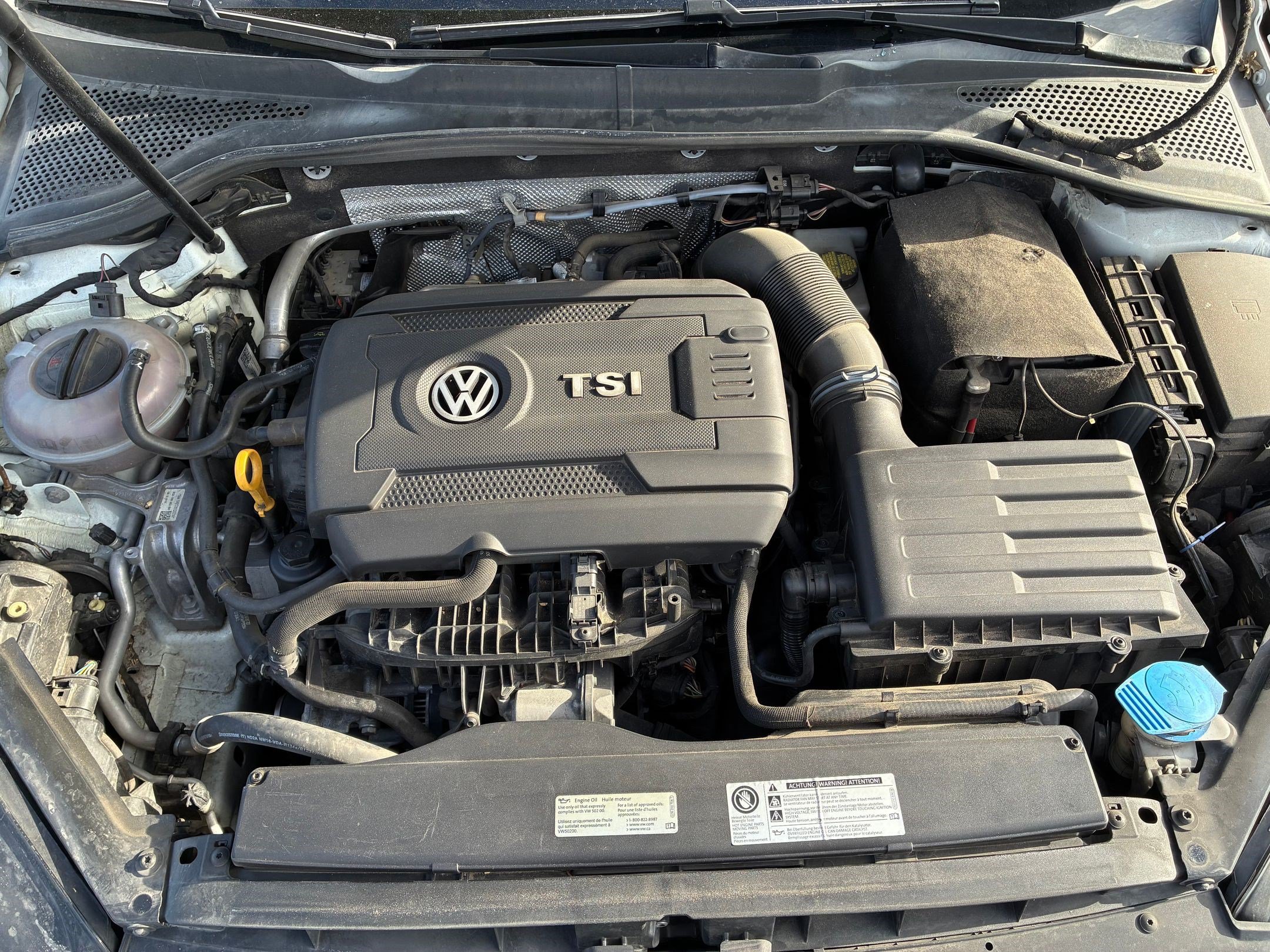 Used 2017 Volkswagen Golf S FWD image 31