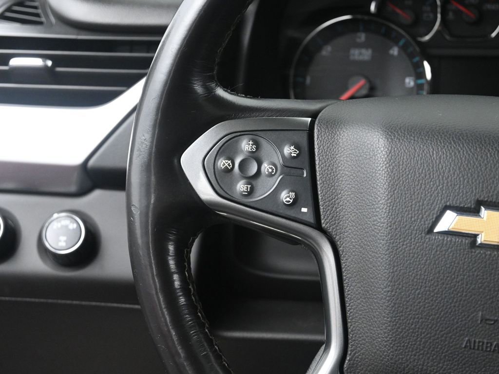 Used 2017 Chevrolet Suburban Premier image 32