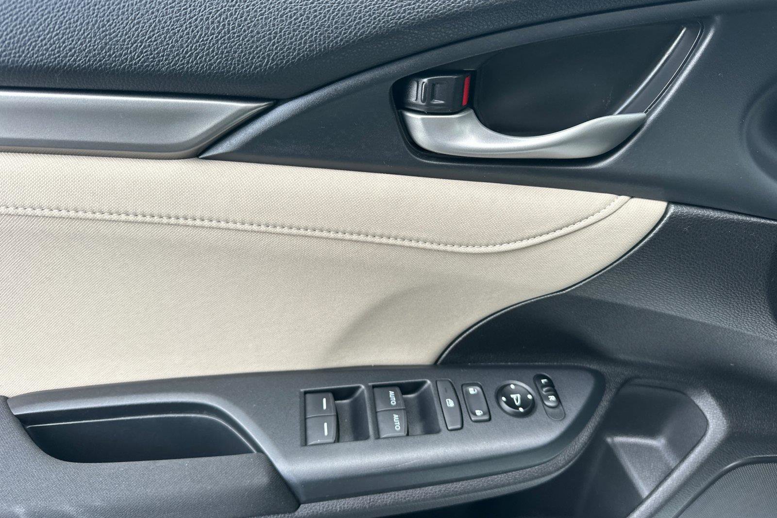 Certified 2019 Honda Civic EX image 10