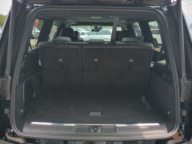 New 2026 Jeep Grand Wagoneer Summit AWD/4WD image 13