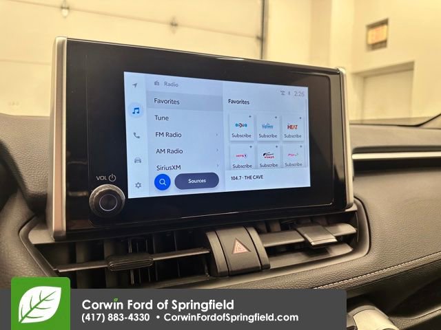 Used 2025 Toyota RAV4 XLE image 30