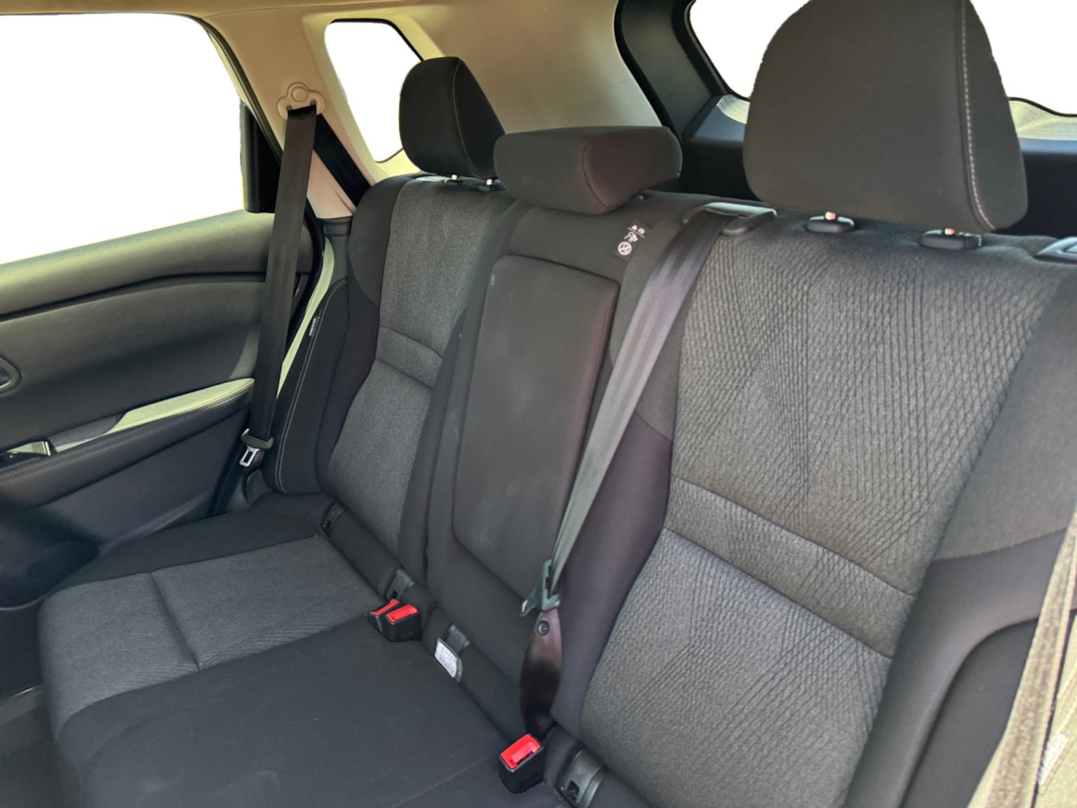 Used 2024 Nissan Rogue SV FWD image 16