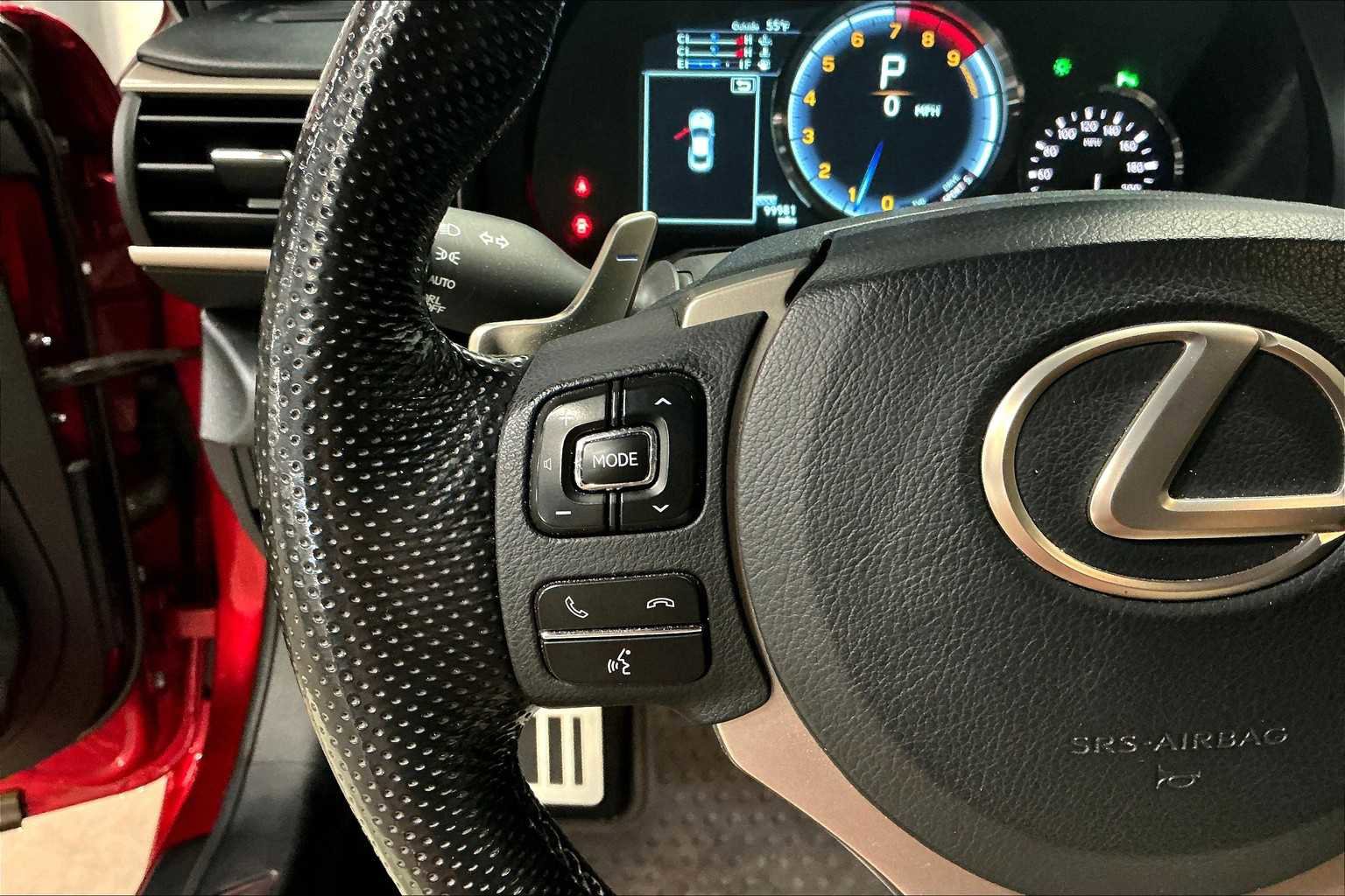 Used 2017 Lexus RC F image 21