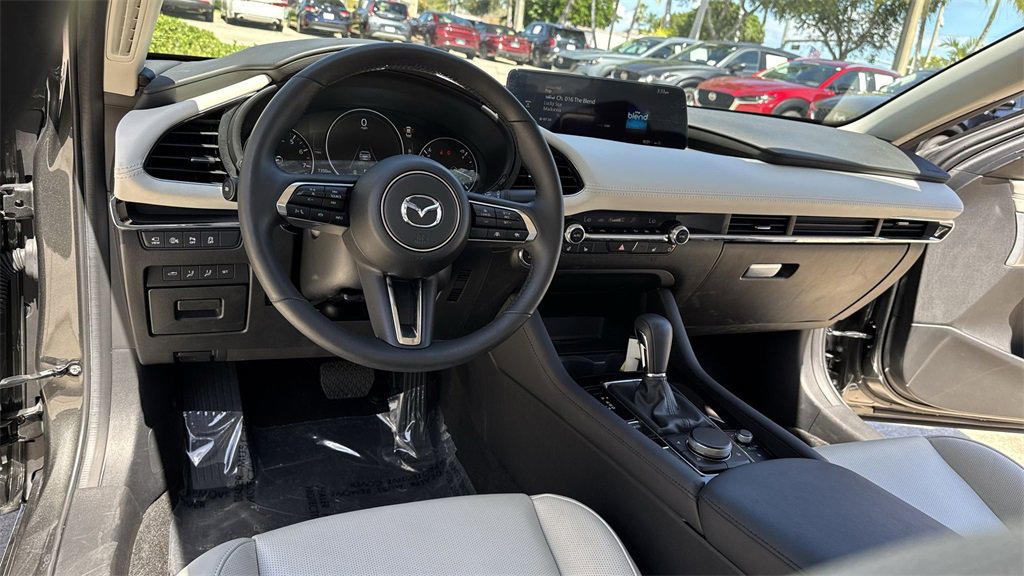 Used 2024 MAZDA MAZDA3 2.5 Turbo Sedan w/Premium Plus image 36