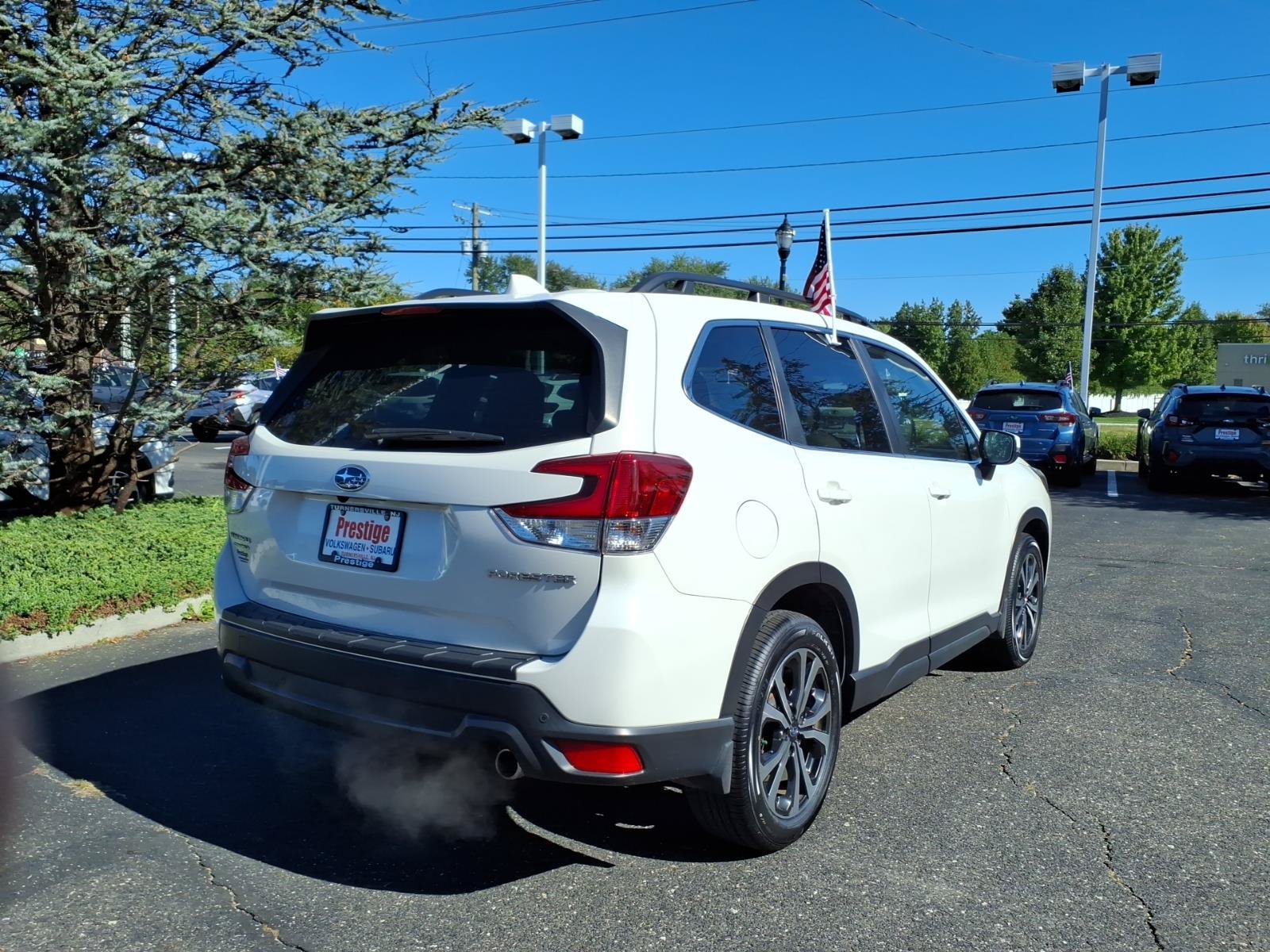 Certified 2023 Subaru Forester Limited AWD/4WD image 2