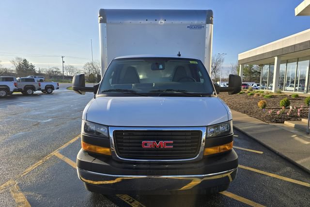 New 2026 GMC Savana 4500 w/ Power Convenience Package RWD image 2
