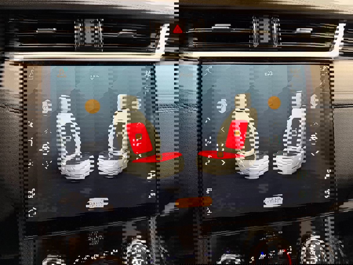 Used 2022 Jaguar F-PACE S image 23