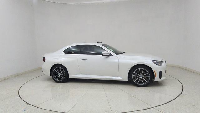 Used 2025 BMW 230i xDrive Coupe w/ Premium Package image 59
