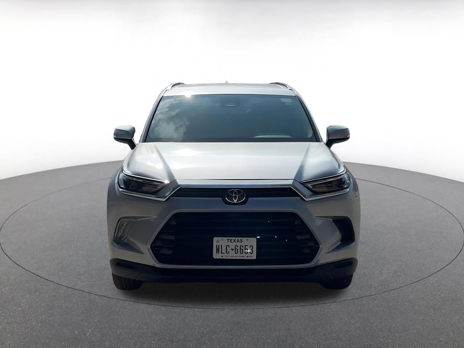 Used 2025 Toyota Grand Highlander FWD image 4