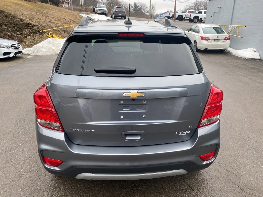 Certified 2020 Chevrolet Trax LT w/ LT Convenience Package image 4