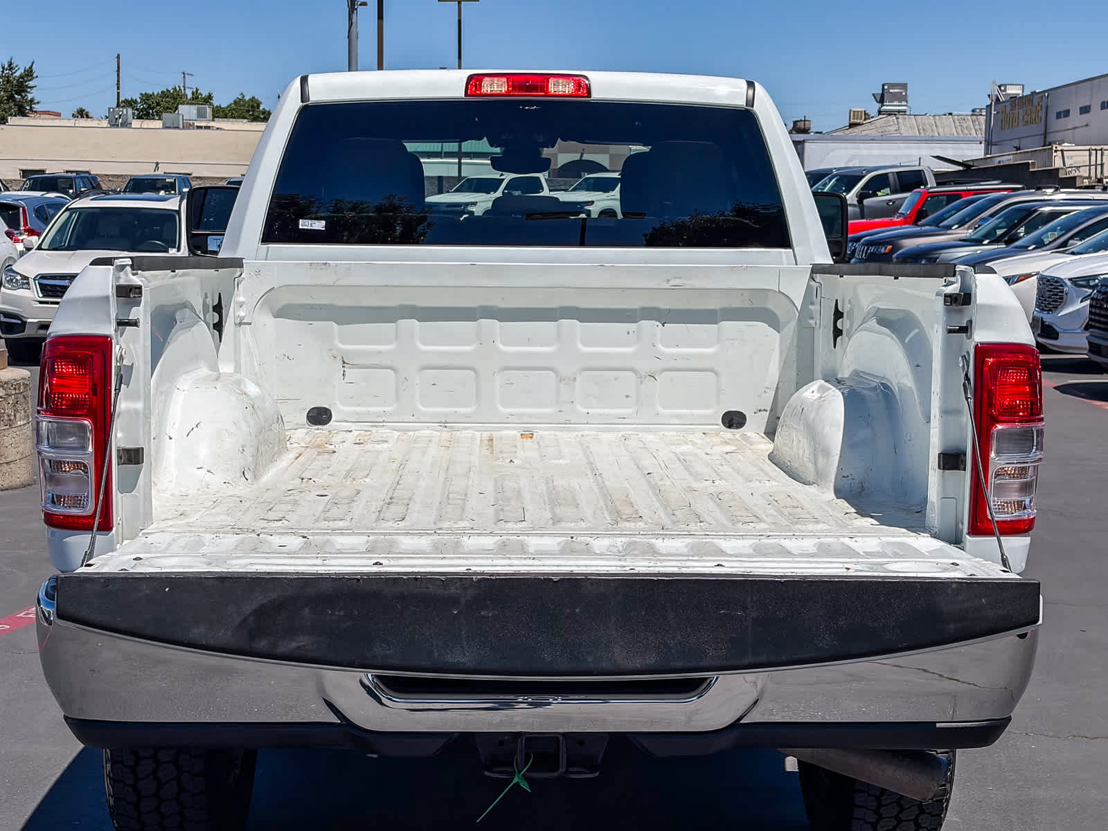 Used 2024 RAM 2500 Big Horn AWD/4WD image 24