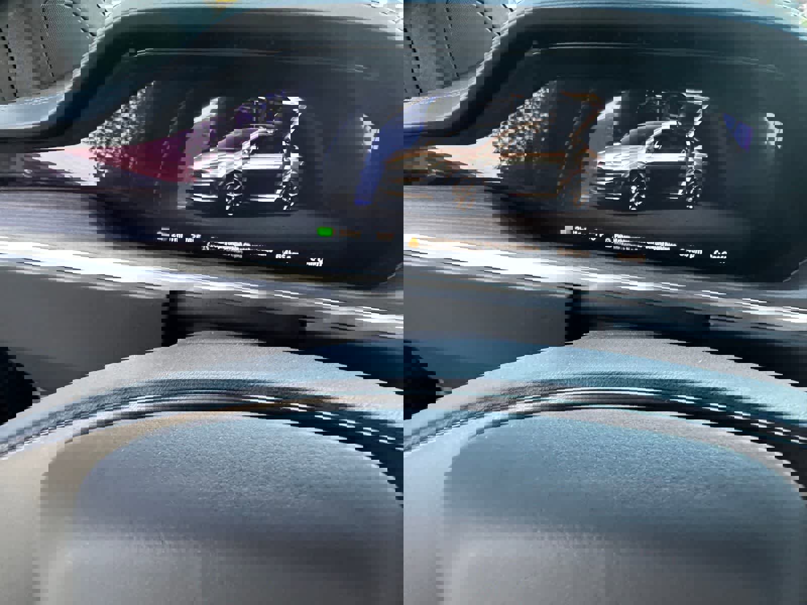 Used 2024 Tesla Model X image 18