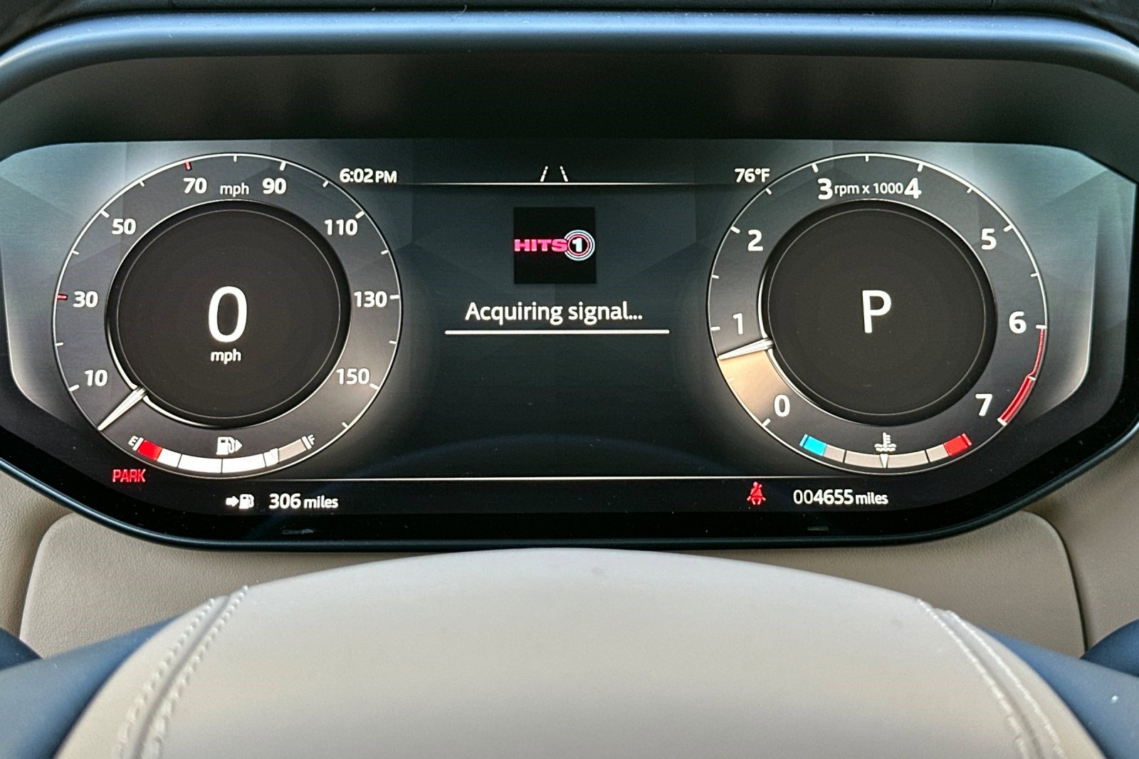 Used 2025 Land Rover Range Rover Sport SE image 19