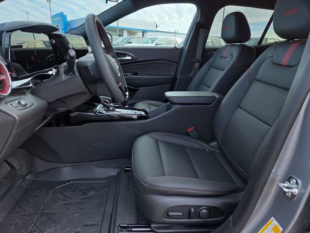 New 2026 Chevrolet Trax RS w/ Sunroof Package image 13